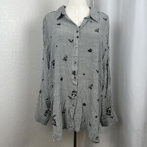 Jane Delancey‎ Top Womens 2X Grey Striped Floral Embroidered Button Up Preppy